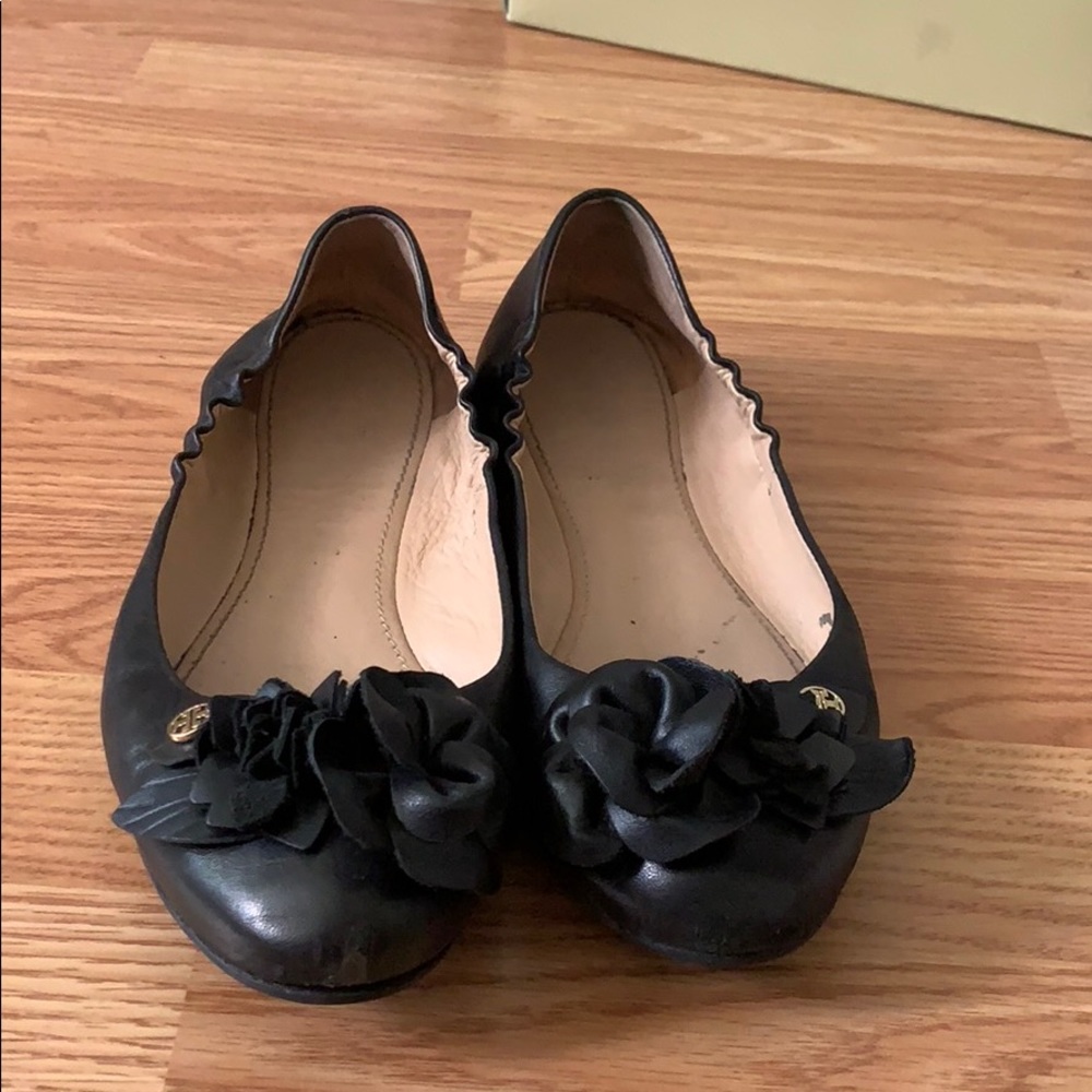 Tory Burch Flower Embellishment Flats